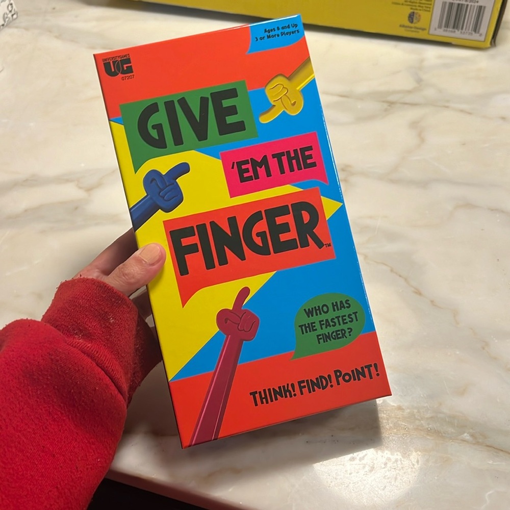 NWT GIVE EM THE FINGER GAME! Sealed never opened! Fun for 3 or more players!
